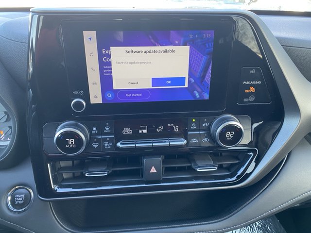 2023 Toyota Highlander L FWD