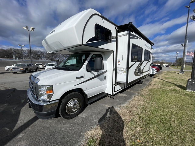 2022 Ford E-450 forestriver rv