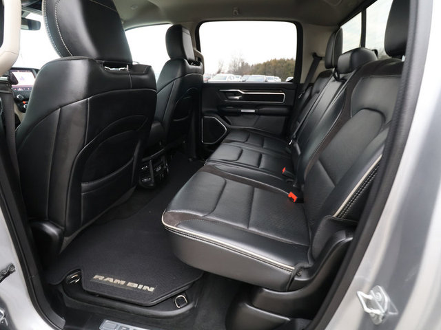 2022 Ram 1500 Laramie 4WD 5ft7 Box
