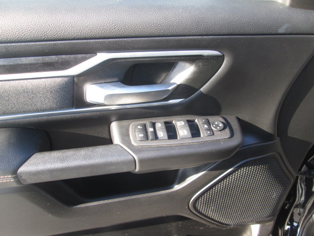 2023 Ram 1500 Big Horn 4WD 5ft7 Box