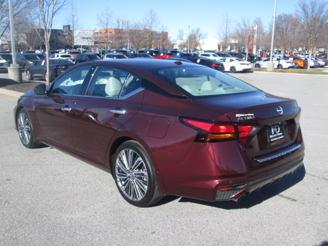 2023 Nissan Altima 2.5 SL