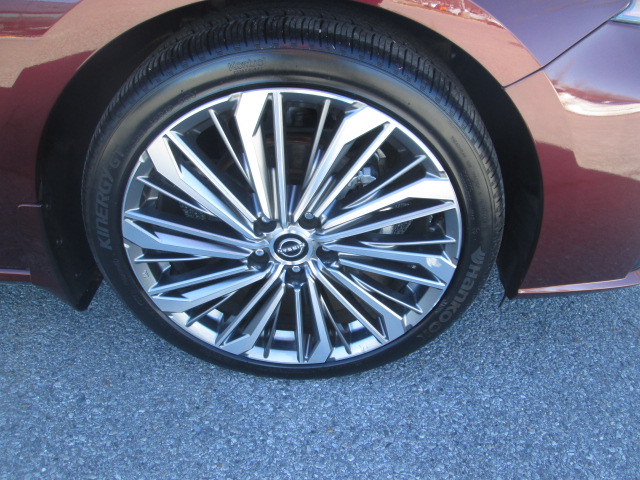 2023 Nissan Altima 2.5 SL
