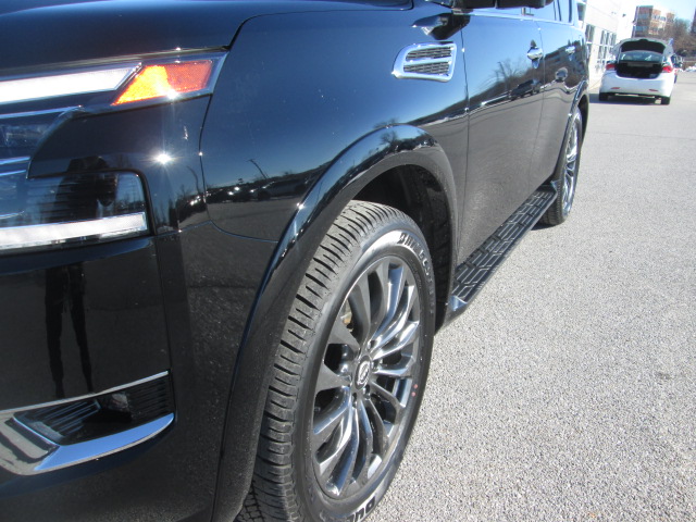 2023 Nissan Armada Platinum 4WD