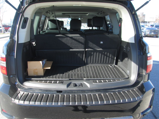 2023 Nissan Armada Platinum 4WD
