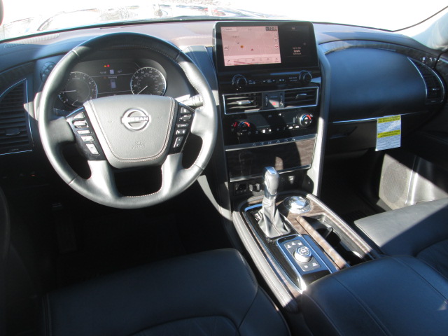 2023 Nissan Armada Platinum 4WD