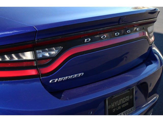 2021 Dodge Charger SXT RWD