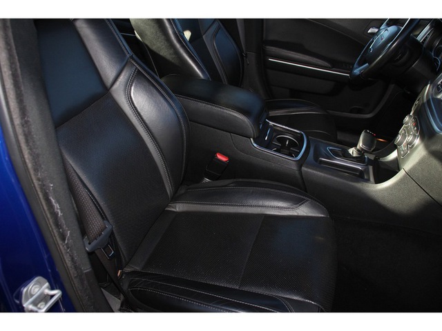 2021 Dodge Charger SXT RWD