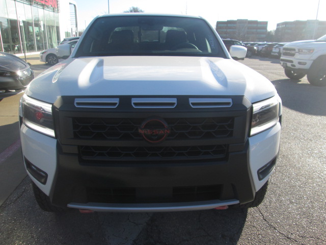 2025 Nissan Frontier PRO-4X 4WD
