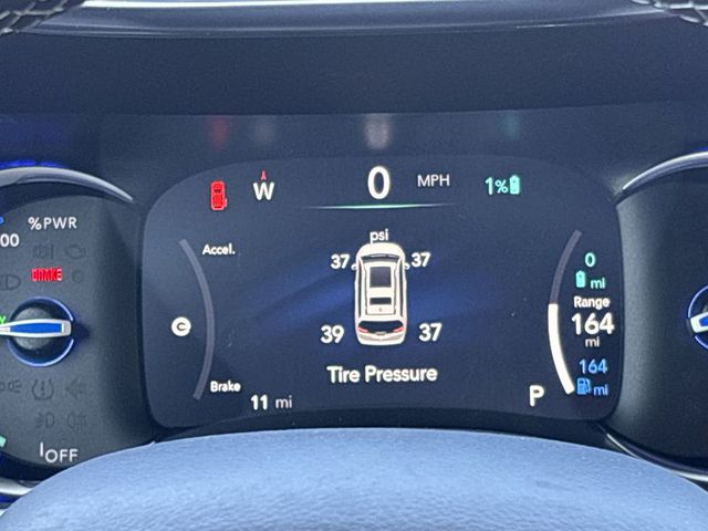 2025 Chrysler Pacifica Hybrid Premium S FWD