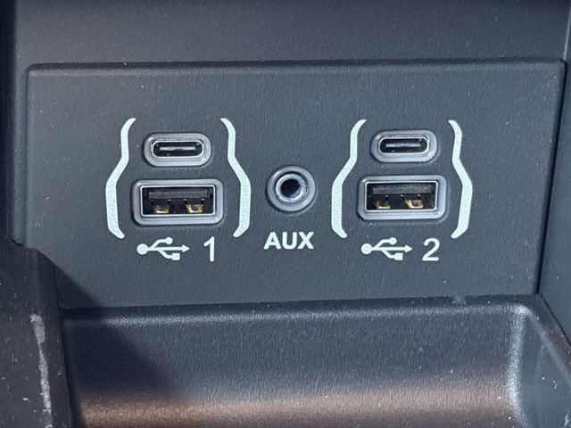 2025 Chrysler Pacifica Hybrid Premium S FWD