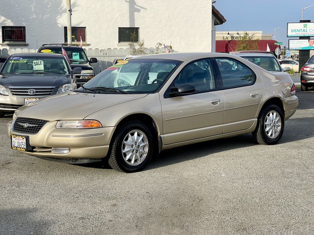 2000 Chrysler Cirrus LXi