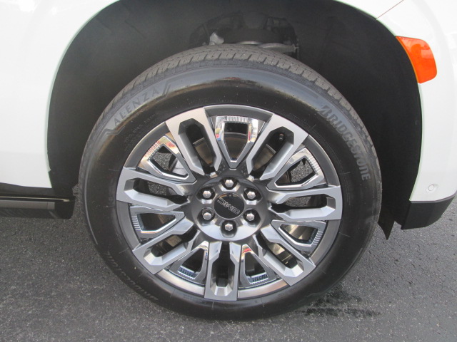 2023 GMC Yukon Denali Ultimate 4WD