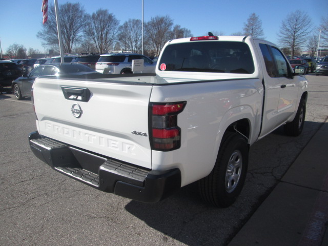 2025 Nissan Frontier S 4WD