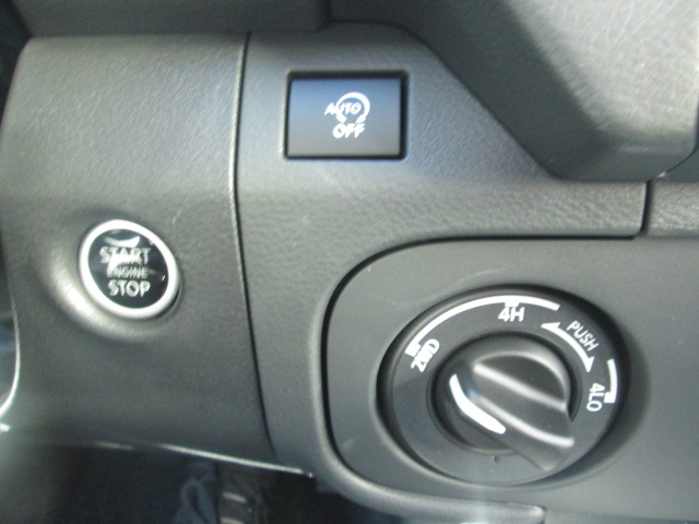 2025 Nissan Frontier S 4WD