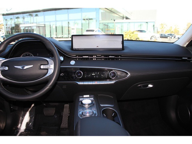 2025 Genesis GV70 2.5T AWD