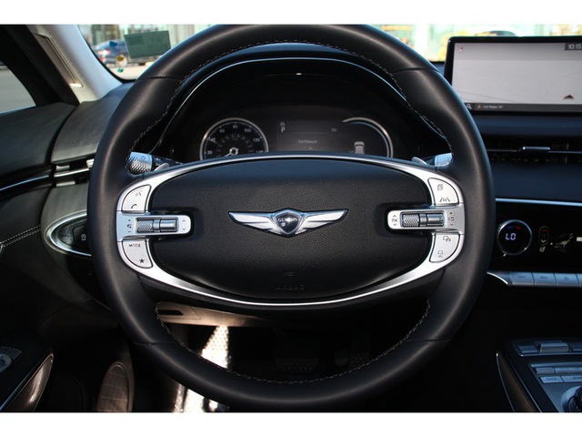 2025 Genesis GV70 2.5T AWD