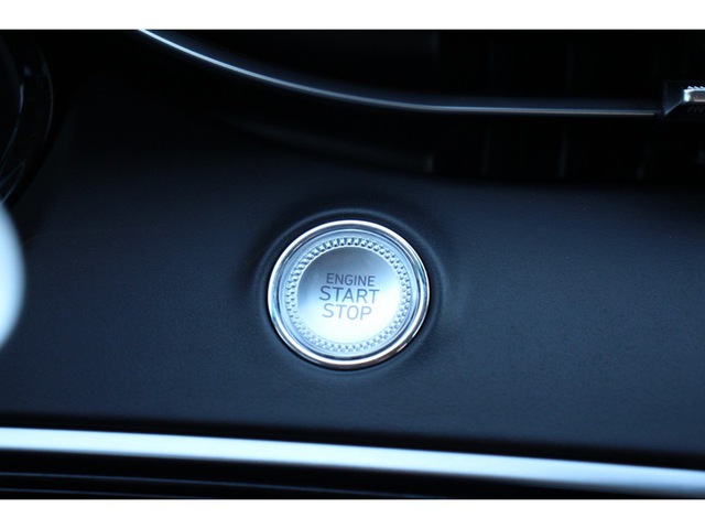 2025 Genesis GV70 2.5T AWD