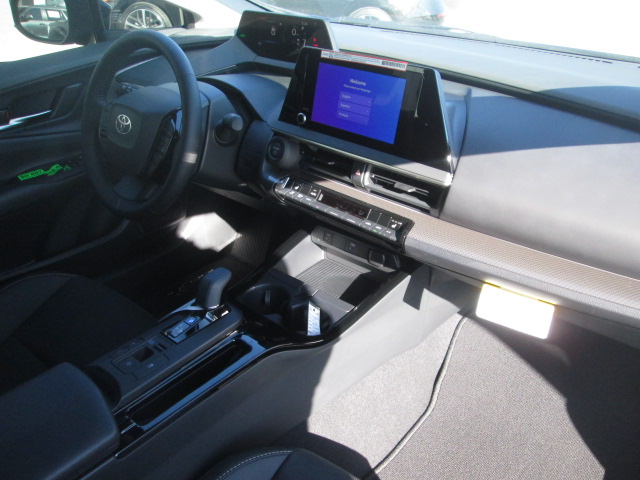 2024 Toyota Prius XLE