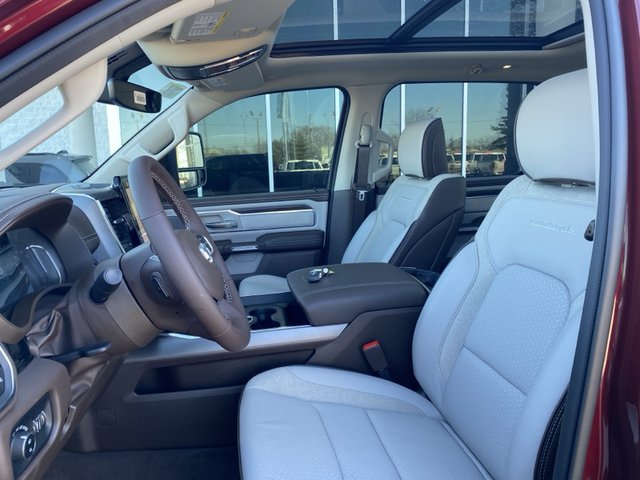 2025 Ram 1500 Laramie 4WD 6ft4 Box
