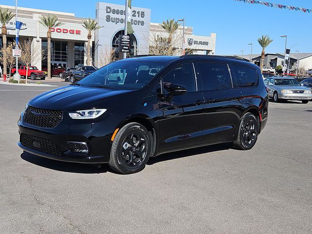 2025 Chrysler Pacifica Hybrid Premium S FWD