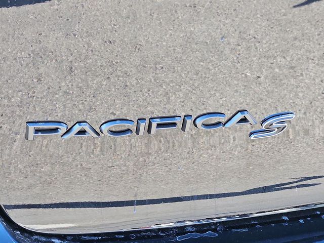 2025 Chrysler Pacifica Hybrid Premium S FWD
