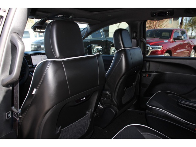 2025 Chrysler Pacifica Hybrid Premium S FWD