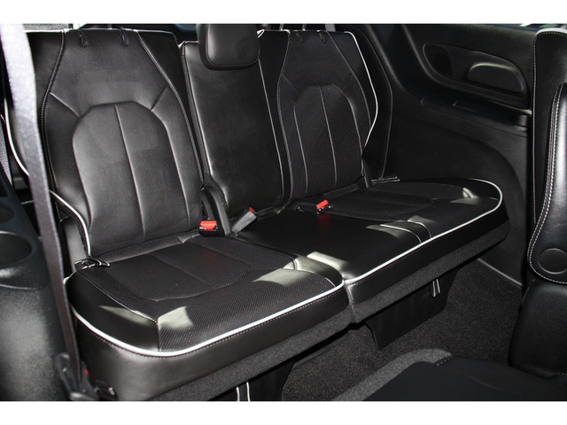 2025 Chrysler Pacifica Hybrid Premium S FWD