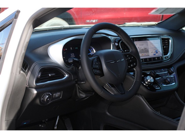 2025 Chrysler Pacifica Hybrid Premium S FWD