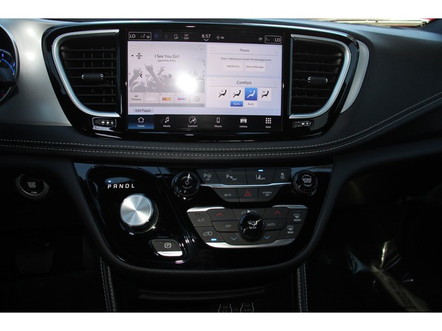 2025 Chrysler Pacifica Hybrid Premium S FWD