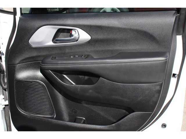 2025 Chrysler Pacifica Hybrid Premium S FWD