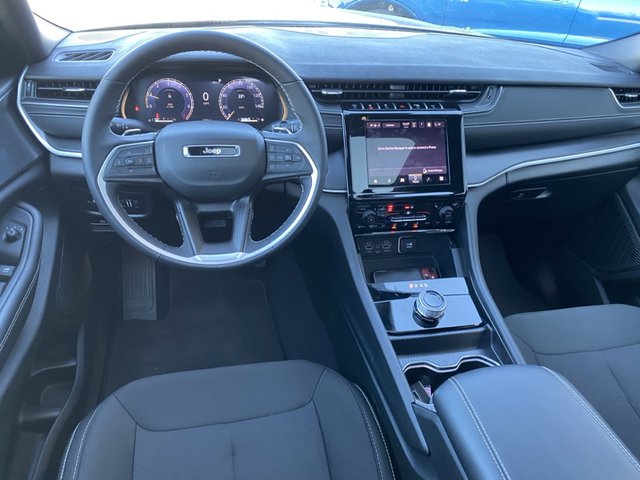 2024 Jeep Grand Cherokee Laredo X 4WD L