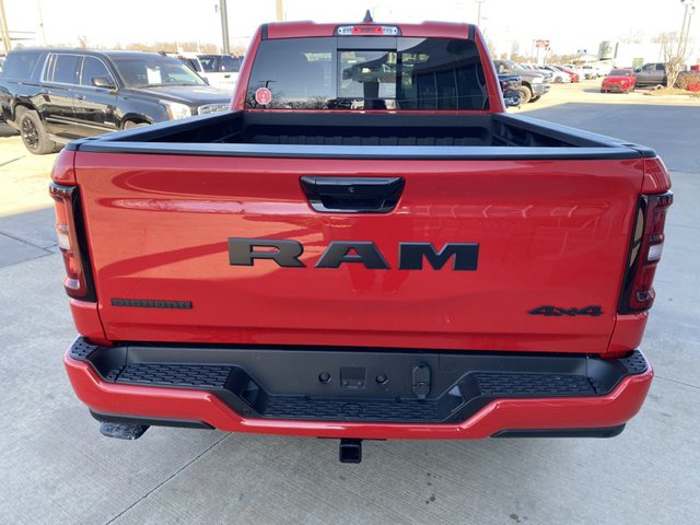 2025 Ram 1500 Big Horn 4WD 6ft4 Box