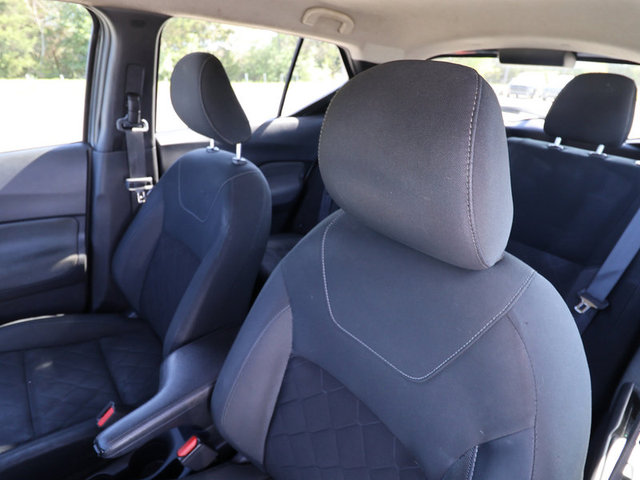 2020 Nissan Kicks SV FWD