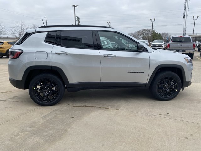 2025 Jeep Compass Latitude 4WD