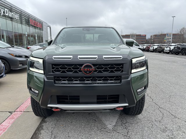 2025 Nissan Frontier PRO-4X 4WD