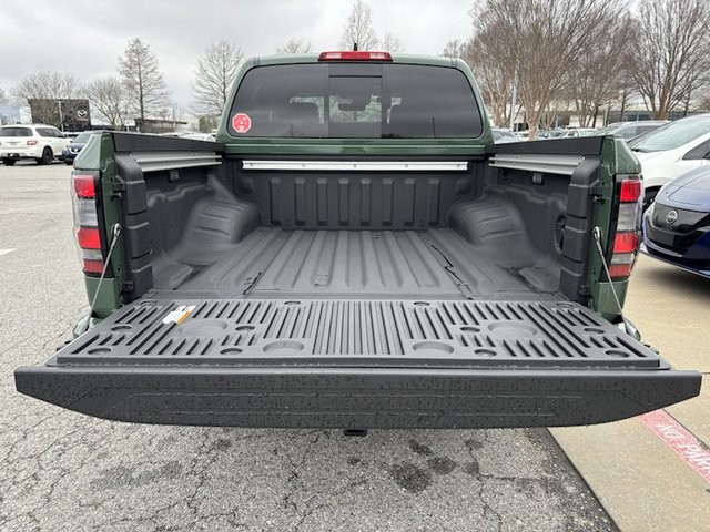 2025 Nissan Frontier PRO-4X 4WD