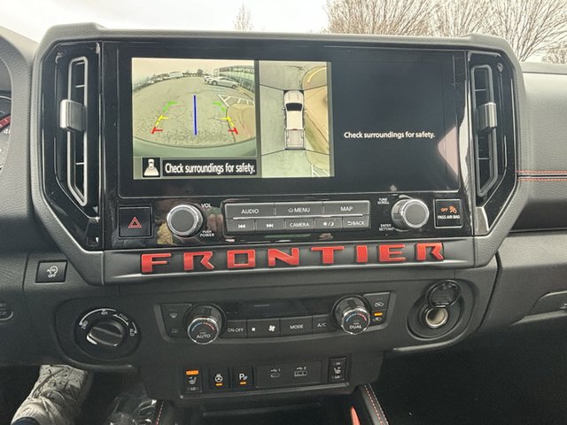 2025 Nissan Frontier PRO-4X 4WD