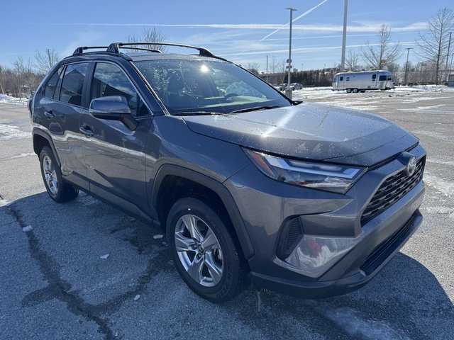 2023 Toyota RAV4 XLE FWD