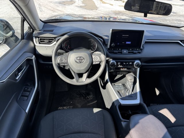 2023 Toyota RAV4 XLE FWD
