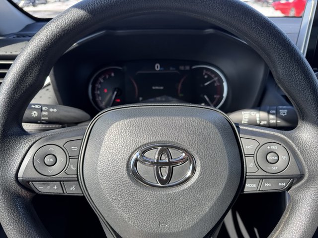 2023 Toyota RAV4 XLE FWD