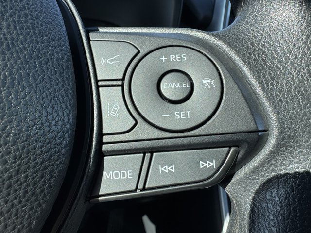 2023 Toyota RAV4 XLE FWD
