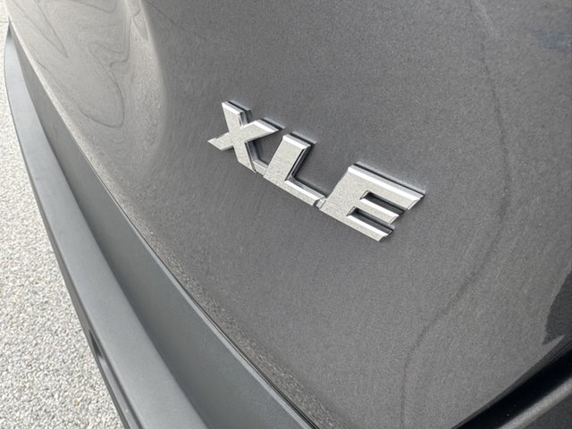 2023 Toyota RAV4 XLE FWD