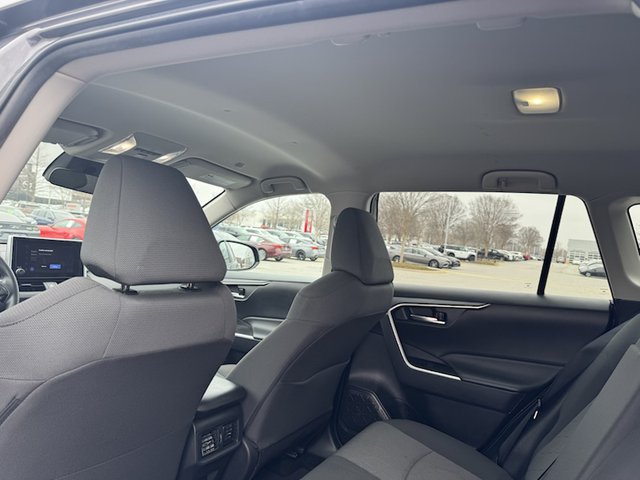 2023 Toyota RAV4 XLE FWD