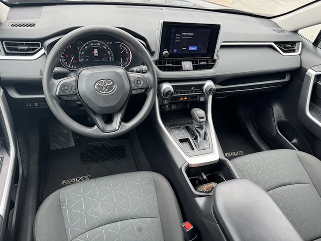 2023 Toyota RAV4 XLE FWD