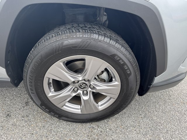 2023 Toyota RAV4 XLE FWD