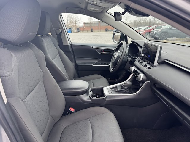 2023 Toyota RAV4 XLE FWD