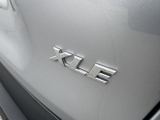 2023 Toyota RAV4 XLE FWD