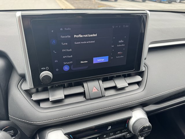 2023 Toyota RAV4 XLE FWD