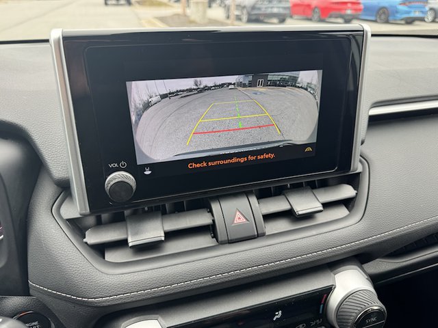 2023 Toyota RAV4 XLE FWD