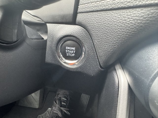 2023 Toyota RAV4 XLE FWD
